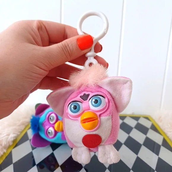 Vintage Furby Keychains - McDonald's - Picture 2 of 7
